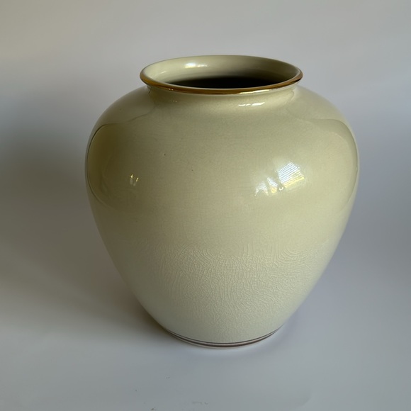 Vintage Japanese kutani Porcelain Vase / Decorative Jar - Picture 3 of 9